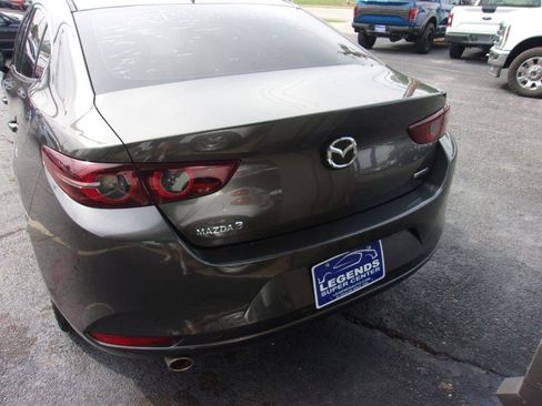 Used 2020 MAZDA MAZDA3 Sedan w/ Premium Package image 5