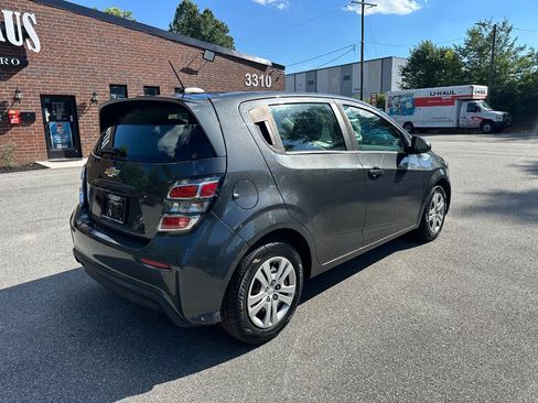 Used 2020 Chevrolet Sonic LT FWD image 7