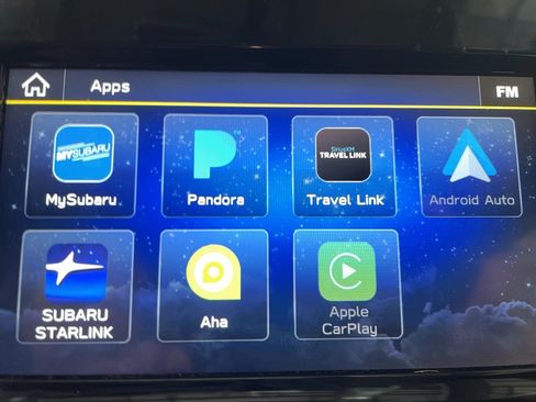 Used 2023 Subaru Crosstrek 2.0i Premium AWD/4WD image 9