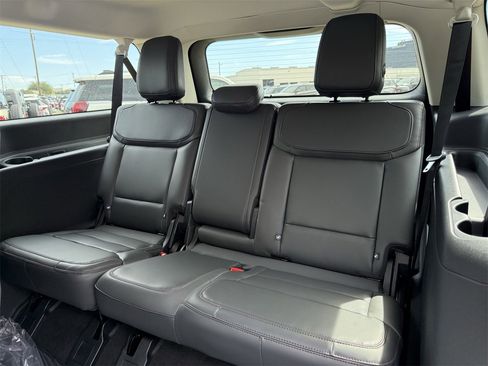 New 2025 Ford Expedition Max Active image 66