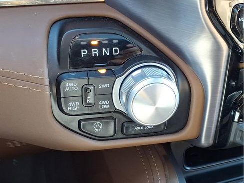 Used 2020 RAM 1500 Longhorn AWD/4WD image 22