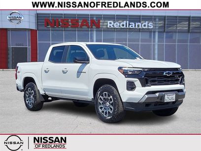 Used 2024 Chevrolet Colorado Z71 w/ Z71 Convenience Package 2