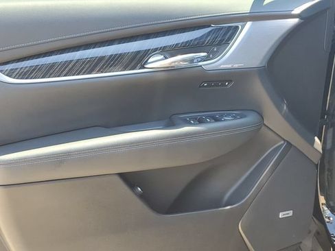 Certified 2023 Cadillac XT6 Premium Luxury w/ Technology Package AWD/4WD image 22