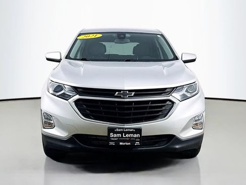 Used 2021 Chevrolet Equinox LT FWD image 2