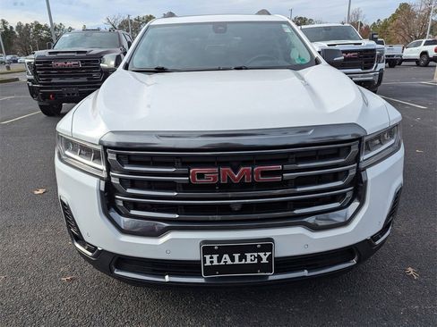 Used 2022 GMC Acadia AT4 w/ Technology Package image 3