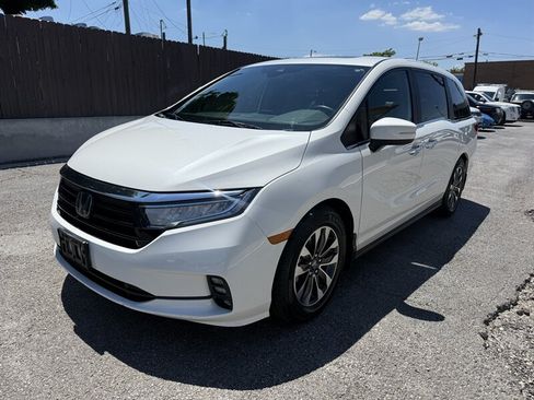 Used 2022 Honda Odyssey EX-L image 3