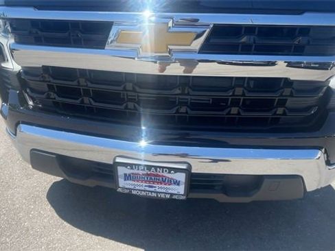 New 2025 Chevrolet Silverado 1500 LT w/ Convenience Package II image 9