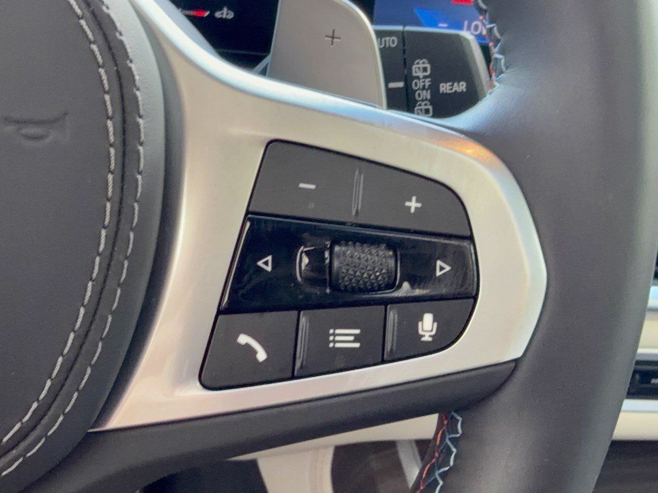 Used 2025 BMW X7 M60i w/ Executive Package AWD/4WD image 19