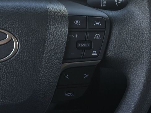 Used 2025 Toyota Camry LE image 20