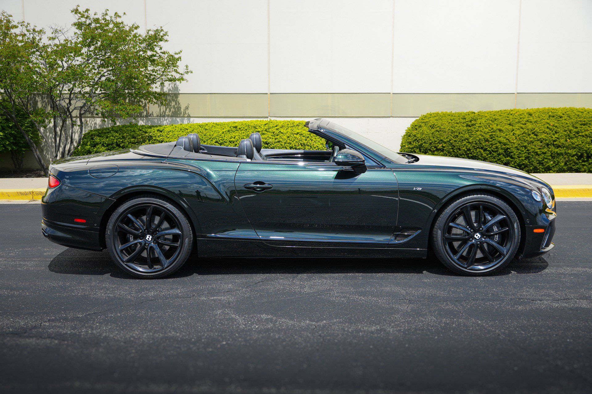 Used 2022 Bentley Continental GT AWD/4WD image 9