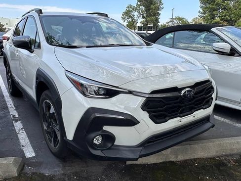 Used 2024 Subaru Crosstrek 2.5i Limited w/ Crosstrek Mirror Package AWD/4WD image 1