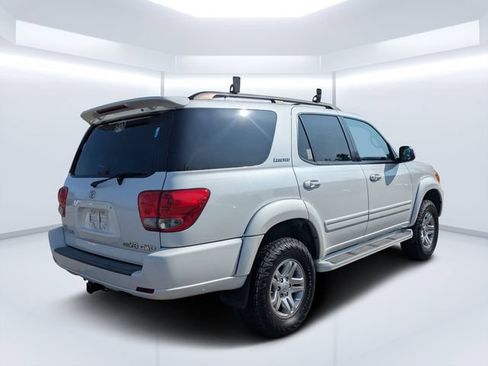 Used 2006 Toyota Sequoia Limited AWD/4WD image 3