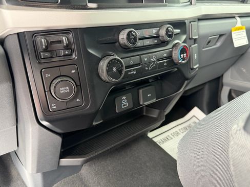 Used 2025 Ford F350 XL w/ STX Appearance Package AWD/4WD image 19