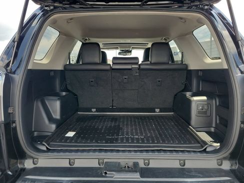 Used 2020 Toyota 4Runner TRD Off-Road Premium w/ Moonroof Package AWD/4WD image 10
