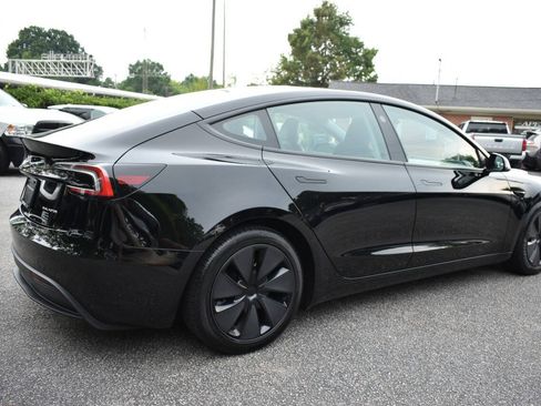 Used 2024 Tesla Model 3 Long Range AWD/4WD image 3