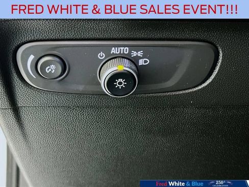 Used 2023 Buick Envision Essence w/ Sport Touring Package AWD/4WD image 10