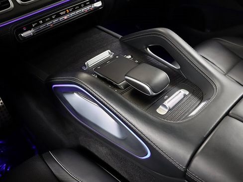 Certified 2023 Mercedes-Benz GLS 450 4MATIC image 26