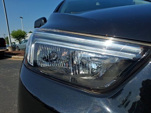 Used 2022 Buick Encore Preferred w/ Safety Package AWD/4WD image 9