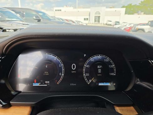 Used 2026 Jeep Grand Cherokee Summit w/ Obsidian Package AWD/4WD image 21