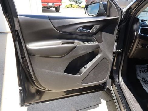 Used 2024 Chevrolet Equinox LT AWD/4WD image 12