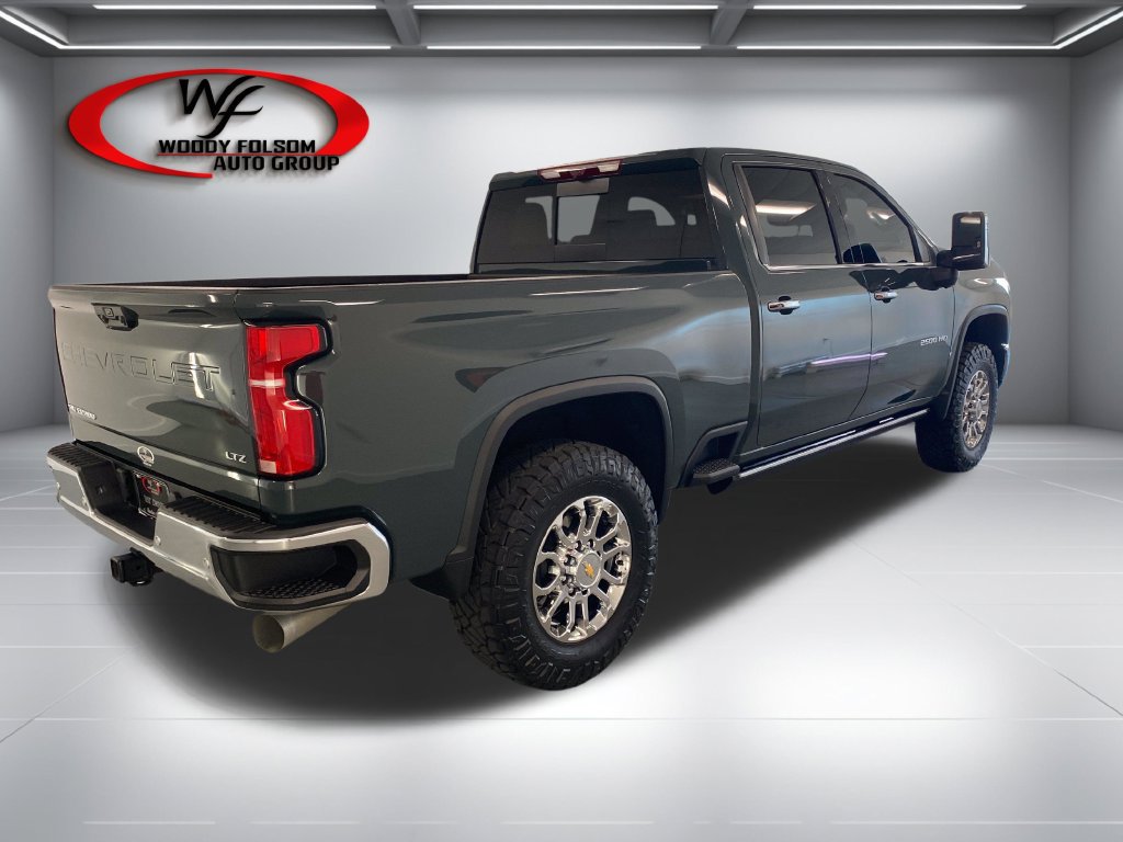 Used 2026 Chevrolet Silverado 2500 LTZ w/ LTZ Convenience Package AWD/4WD image 7