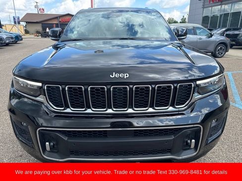 Used 2022 Jeep Grand Cherokee L Overland w/ Luxury Tech Group IV AWD/4WD image 2