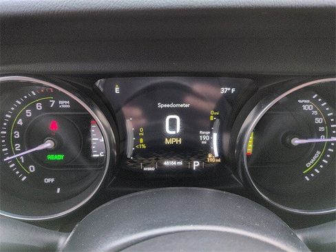 Used 2022 Jeep Wrangler Unlimited Sahara image 21