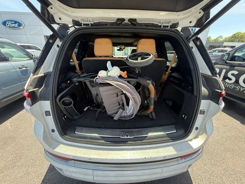Used 2022 Jeep Grand Cherokee L Summit AWD/4WD image 9