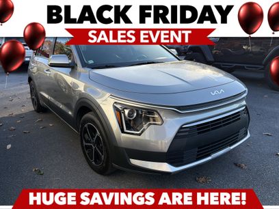 Used 2023 Kia Niro LX