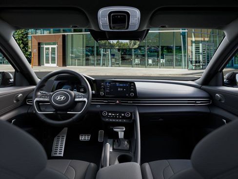 New 2026 Hyundai Elantra Sport FWD image 11