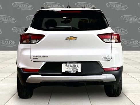 Used 2025 Chevrolet TrailBlazer LT AWD/4WD image 6