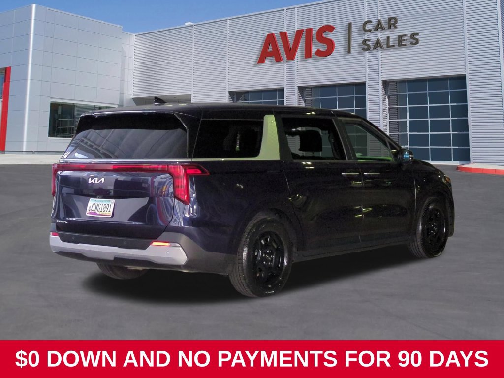 Used 2025 Kia Carnival FWD image 6