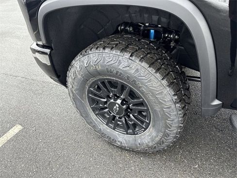 New 2026 Chevrolet Silverado 2500 ZR2 image 34