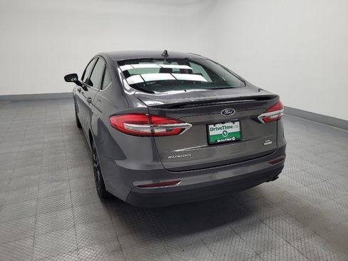 Used 2020 Ford Fusion SE w/ Equipment Group 151A FWD image 6