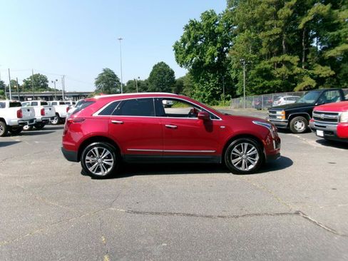 Used 2020 Cadillac XT5 Premium Luxury FWD image 5