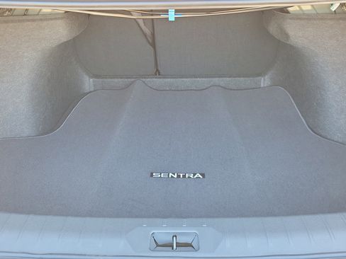 New 2026 Nissan Sentra SR image 8