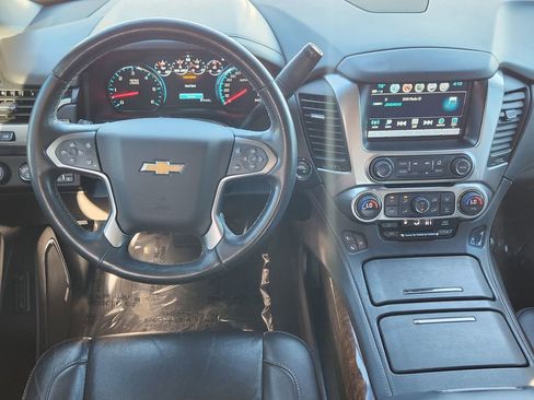 Used 2020 Chevrolet Tahoe Premier image 3