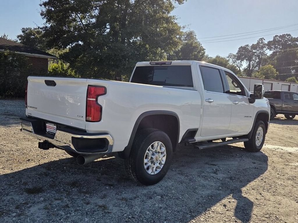 Used 2024 Chevrolet Silverado 2500 LTZ w/ LTZ Plus Package AWD/4WD image 12