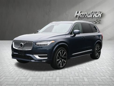 Used 2024 Volvo XC90 B6 Plus AWD/4WD image 5