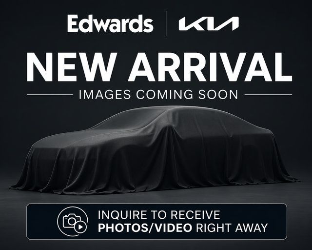 Used 2018 Chrysler Pacifica L FWD image 1