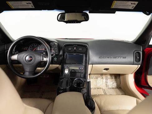 Used 2008 Chevrolet Corvette Coupe w/ Preferred Equipment Group RWD image 25