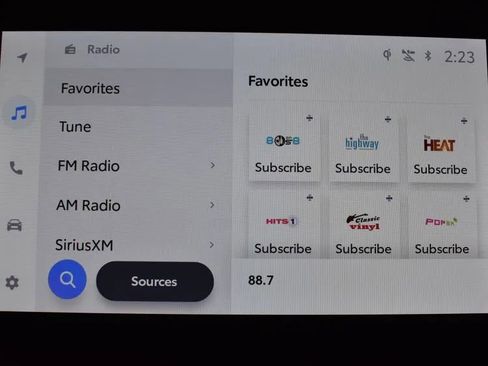 Used 2025 Toyota Camry LE image 30