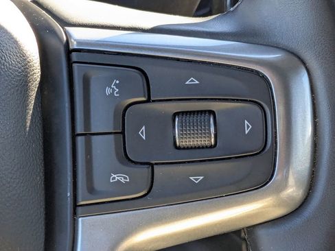 Certified 2025 Chevrolet Silverado 1500 LT image 28