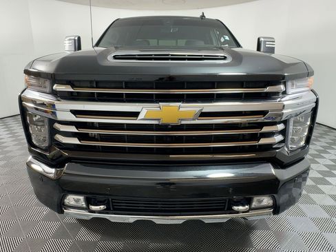 Used 2023 Chevrolet Silverado 2500 High Country w/ Z71 Off-Road Package image 4