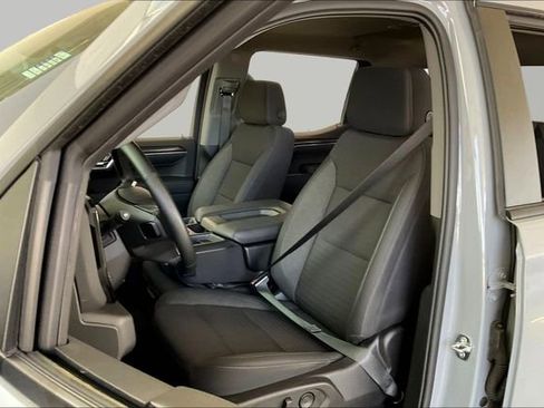 Used 2024 Chevrolet Silverado 1500 LT image 15