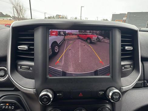 Used 2024 RAM 2500 Big Horn w/ Bed Utility Group image 32