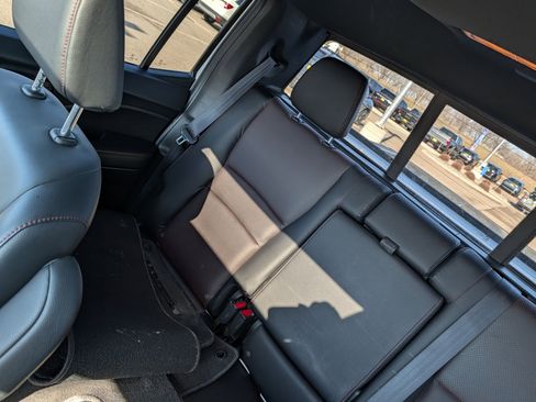 Used 2021 Honda Ridgeline Black Edition image 12