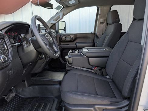 New 2026 GMC Sierra 2500 Pro w/ 1SA Pro Safety Plus Package AWD/4WD image 42