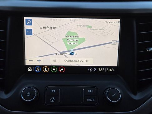 Used 2022 GMC Acadia AT4 image 12