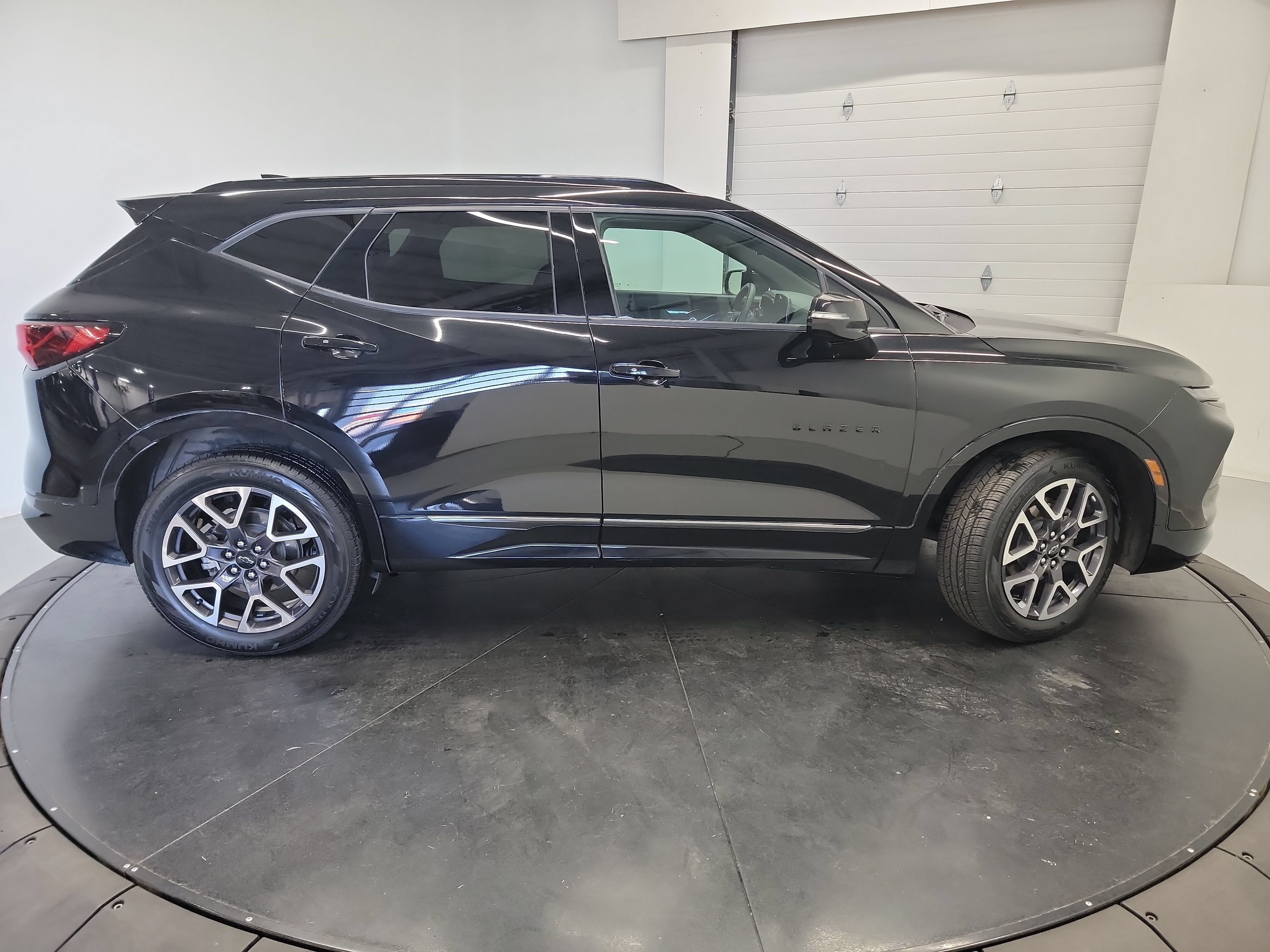 Used 2024 Chevrolet Blazer RS AWD/4WD image 11